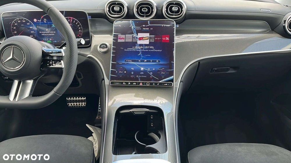 Mercedes-Benz GLC - 10