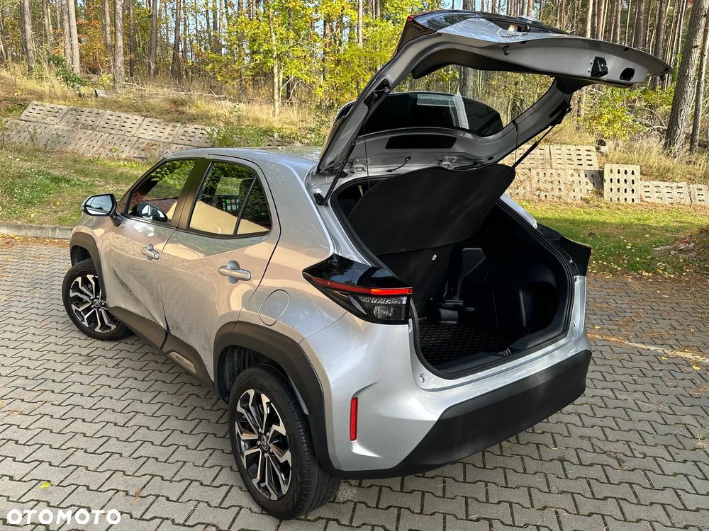 Toyota Yaris Cross Hybrid 1.5 VVT-i Elegant - 16