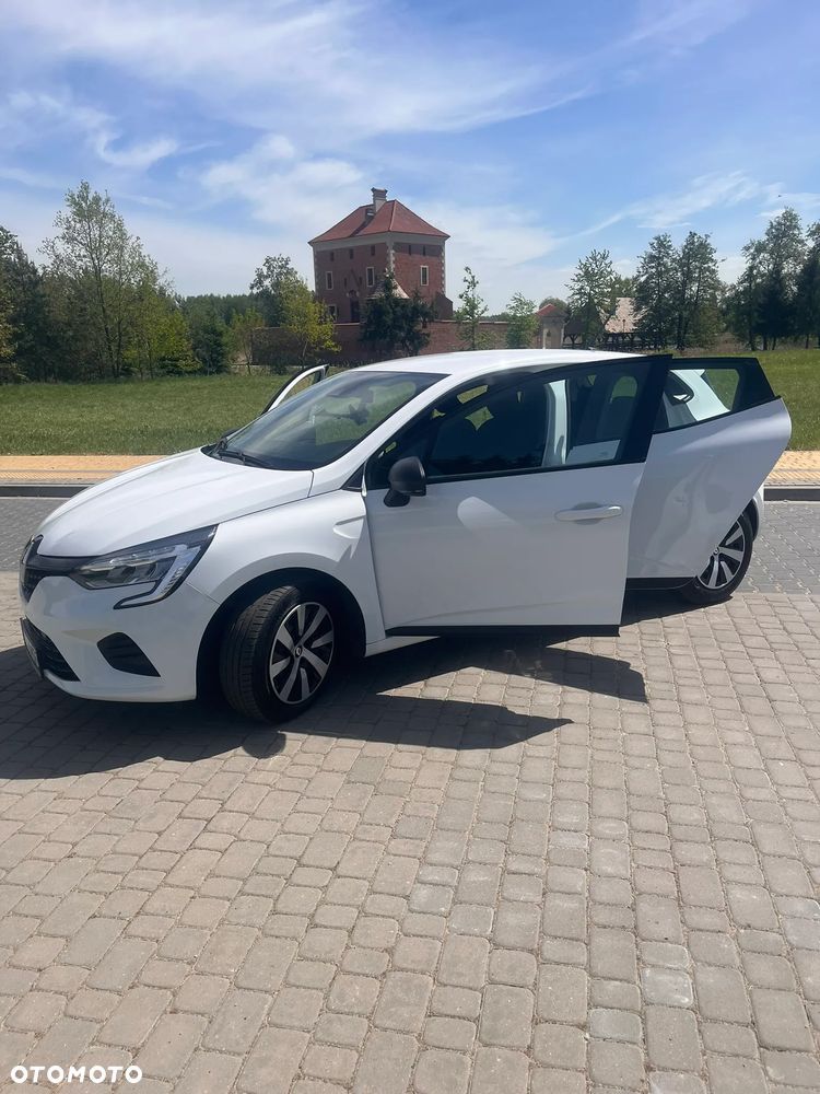 Renault Clio - 11