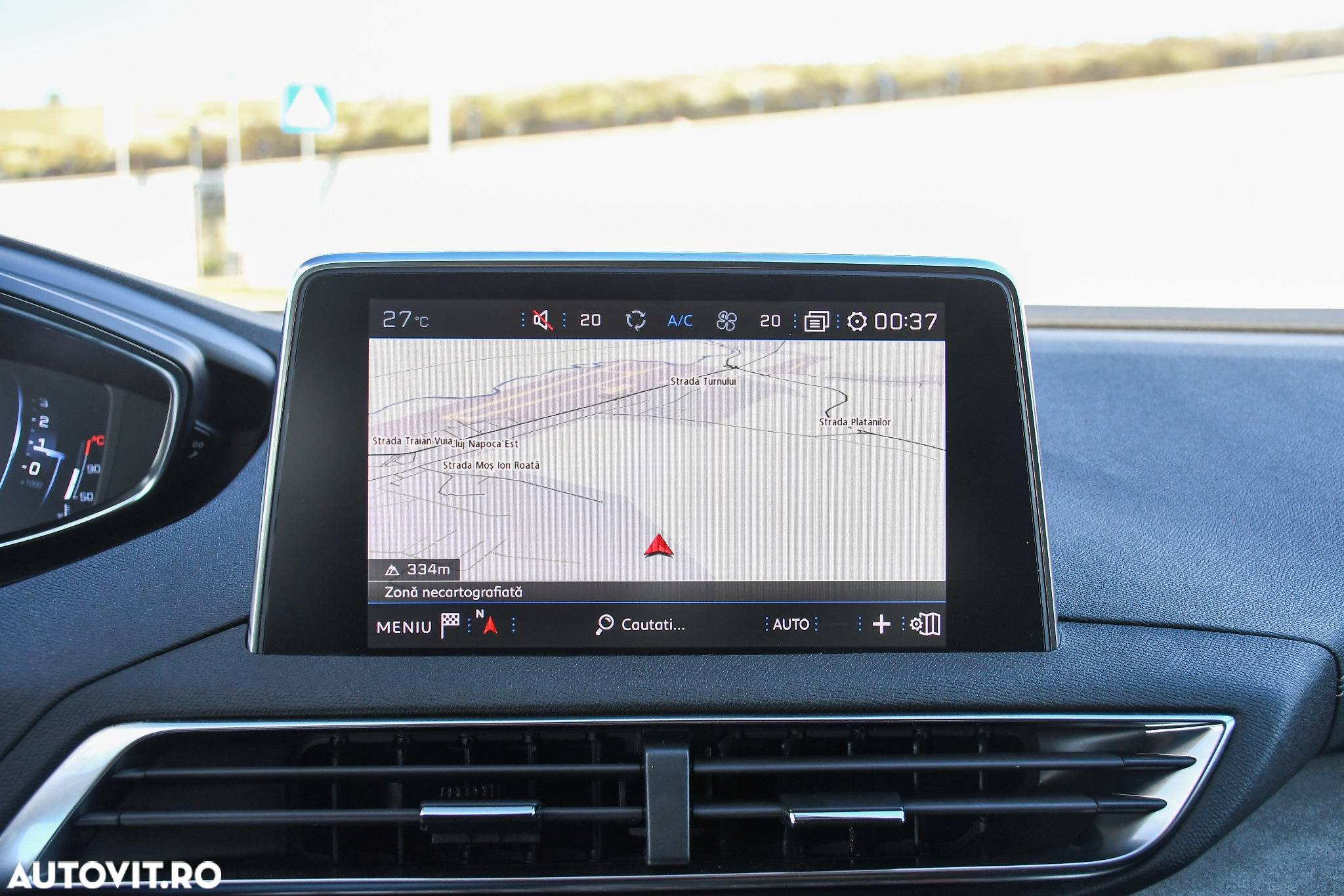 Peugeot 5008 2.0L BlueHDI EAT8 S&S GT - 25