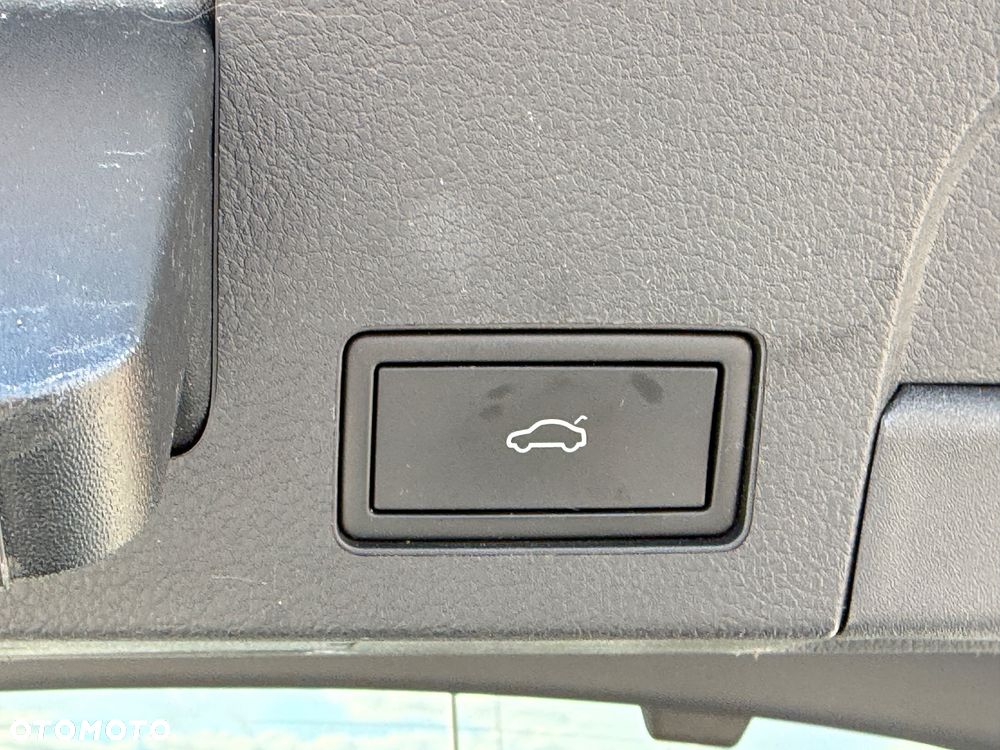 Volkswagen Arteon 2.0 TDI SCR 4Motion DSG R-Line - 7