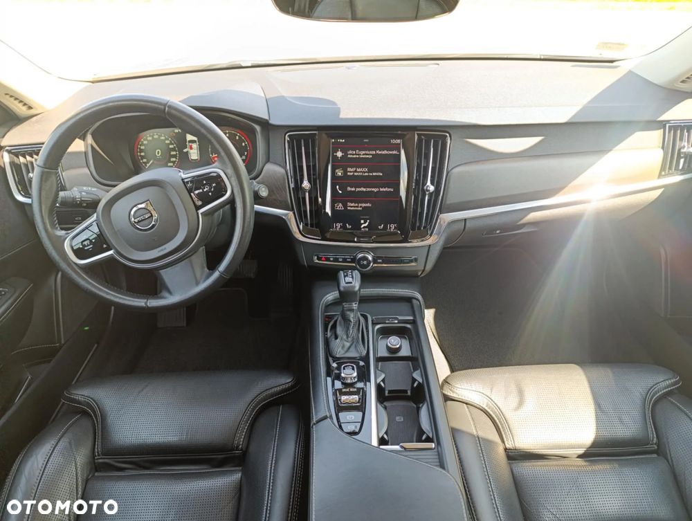 Volvo V90 T5 GPF Momentum - 9