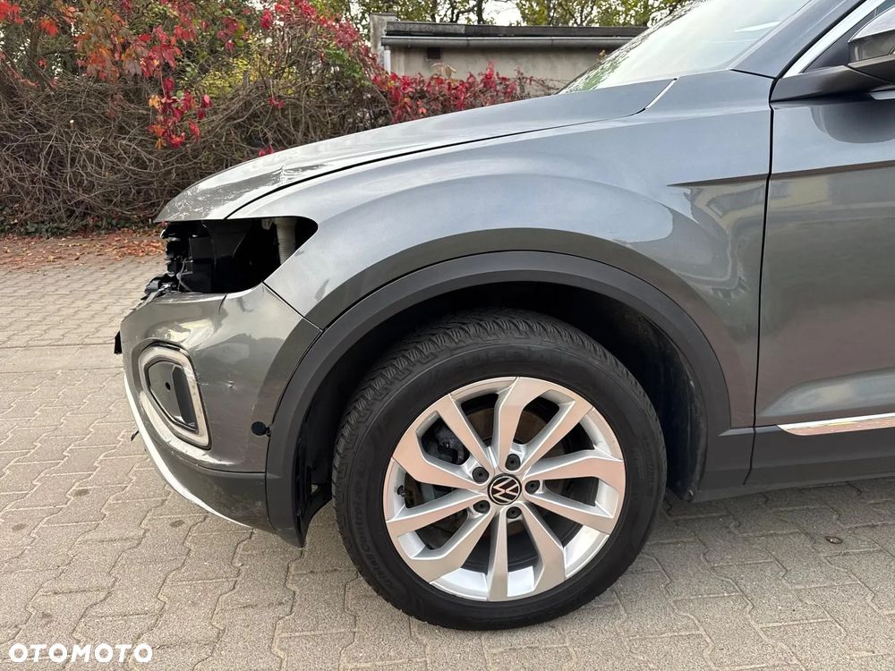 Volkswagen T-Roc - 13