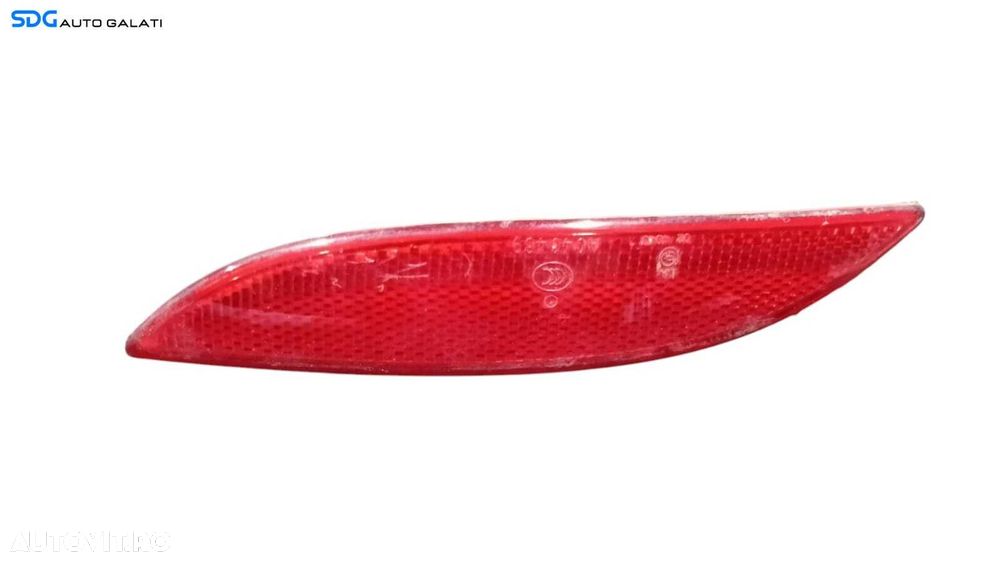 Catadioptru Reflector Ochi Pisica Stanga Spoiler Bara Ford Focus 3 2010 - 2018 [M8311] - 1