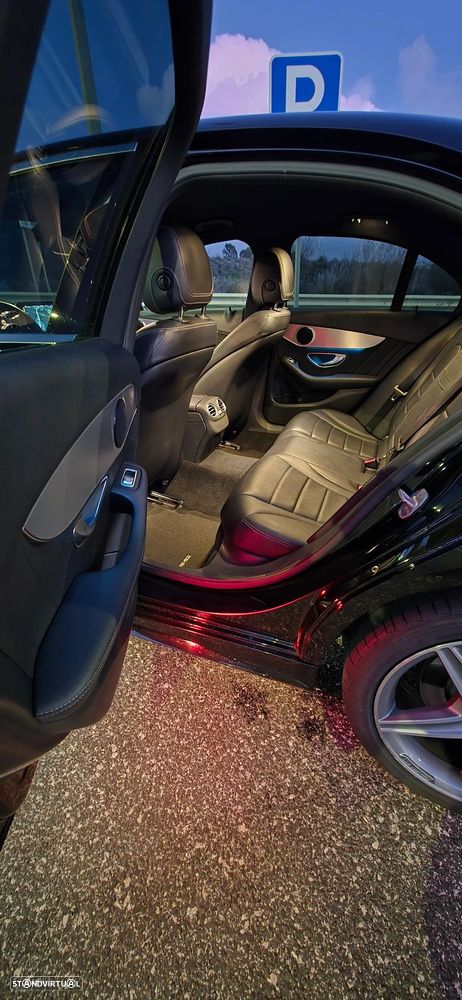 Mercedes-Benz C 300 BlueTEC Hybrid AMG Line - 22