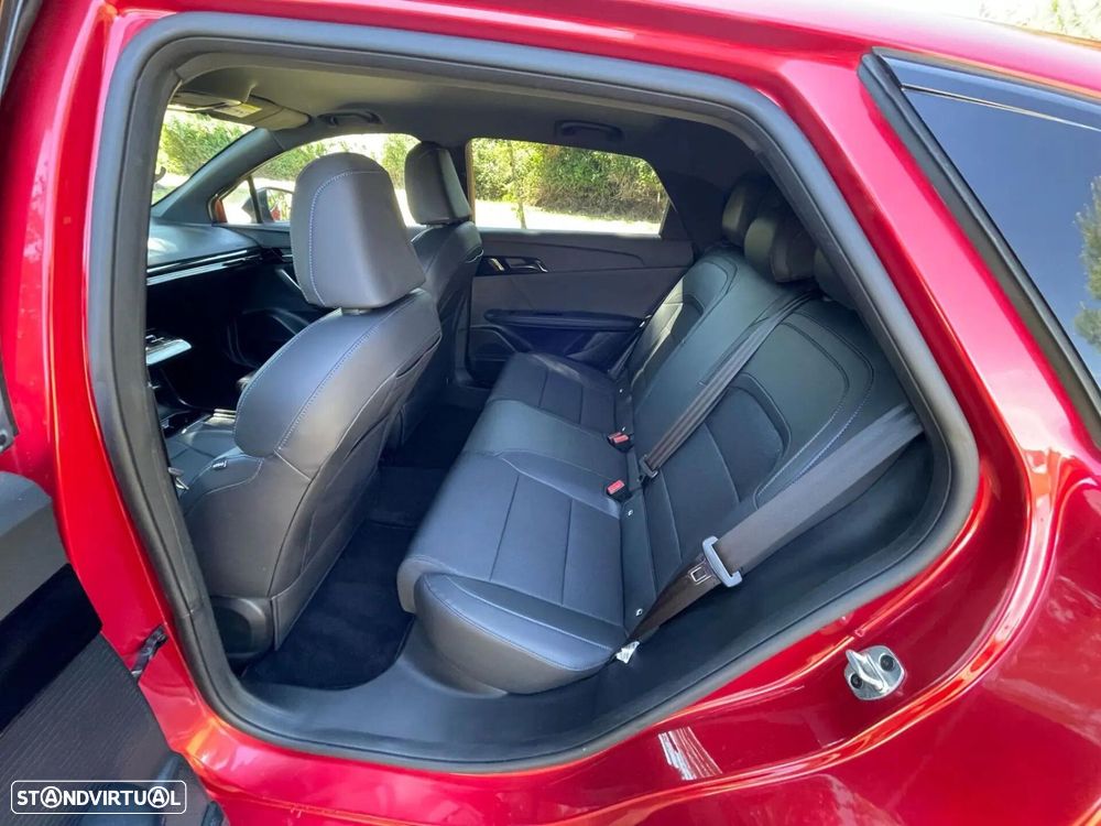 MG MG4 77 kWh Extended Range Luxury - 23