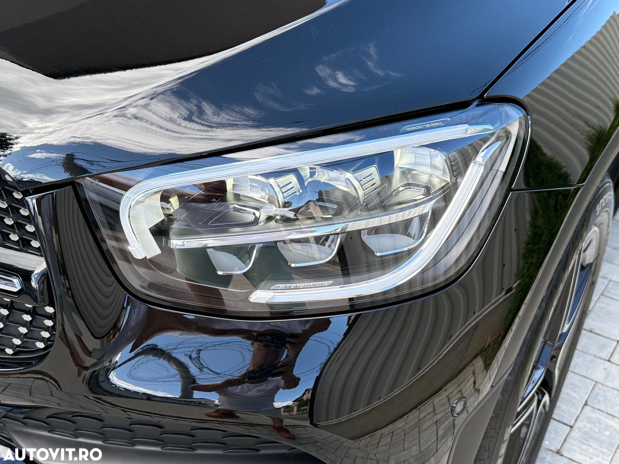 Mercedes-Benz GLC Coupe 300 e 4Matic 9G-TRONIC AMG Line - 19