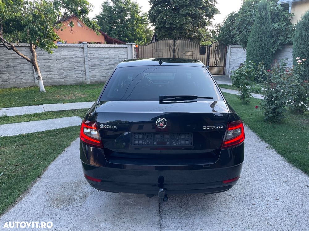 Skoda Octavia - 14
