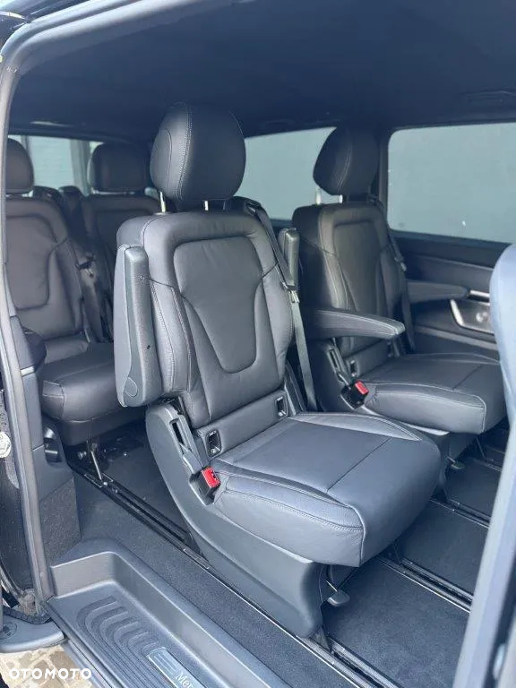 Mercedes-Benz Klasa V 300 d 4-Matic Avantgarde 9G-Tronic (d³ugi) - 29