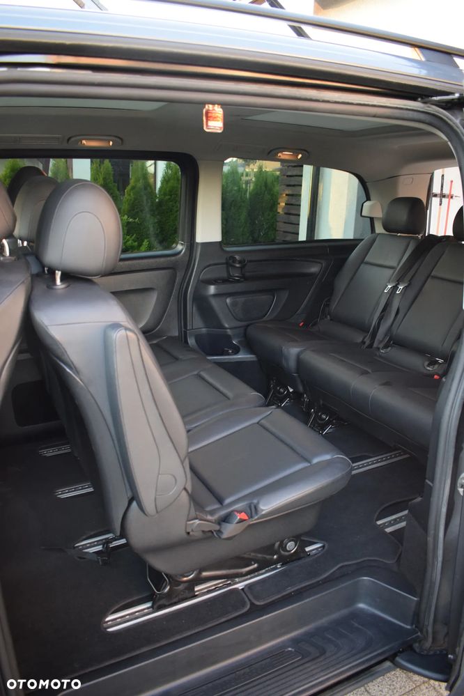 Mercedes-Benz Vito CDI Tourer Pro 447.703 - 24
