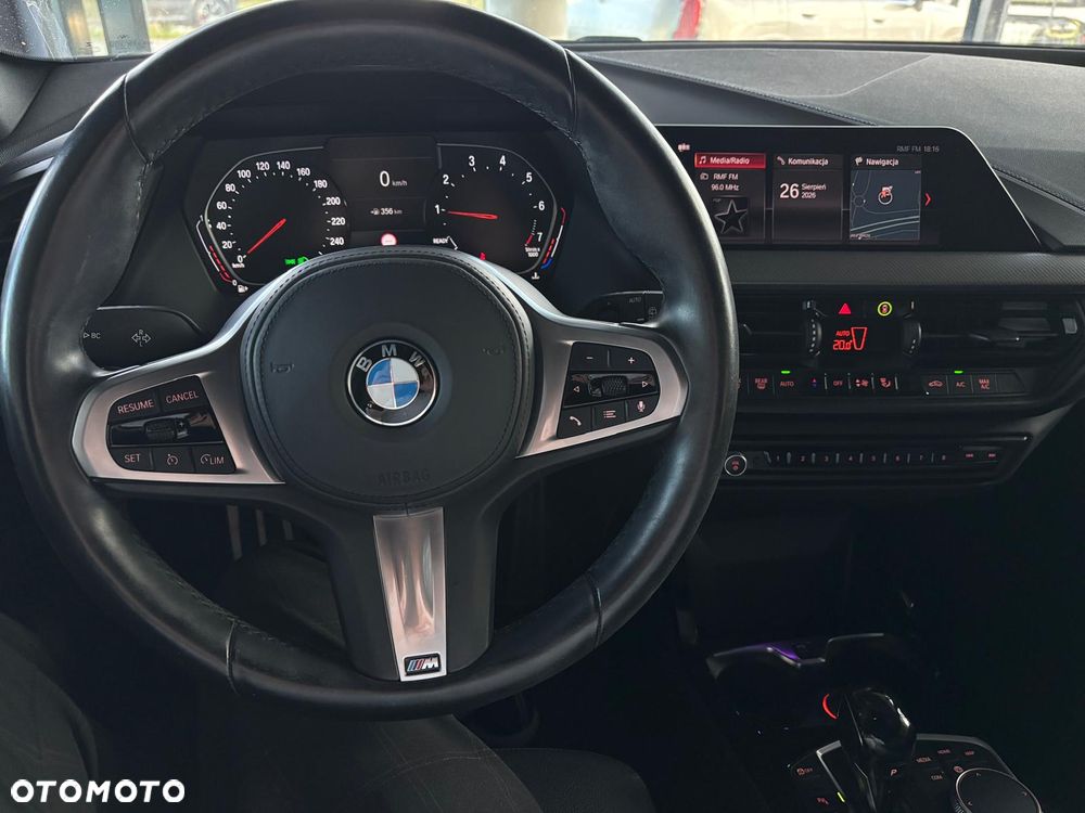 BMW Seria 1 118i M Sport - 18