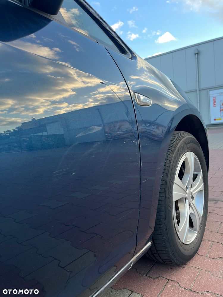 Opel Astra 1.4 ecoFLEX - 12