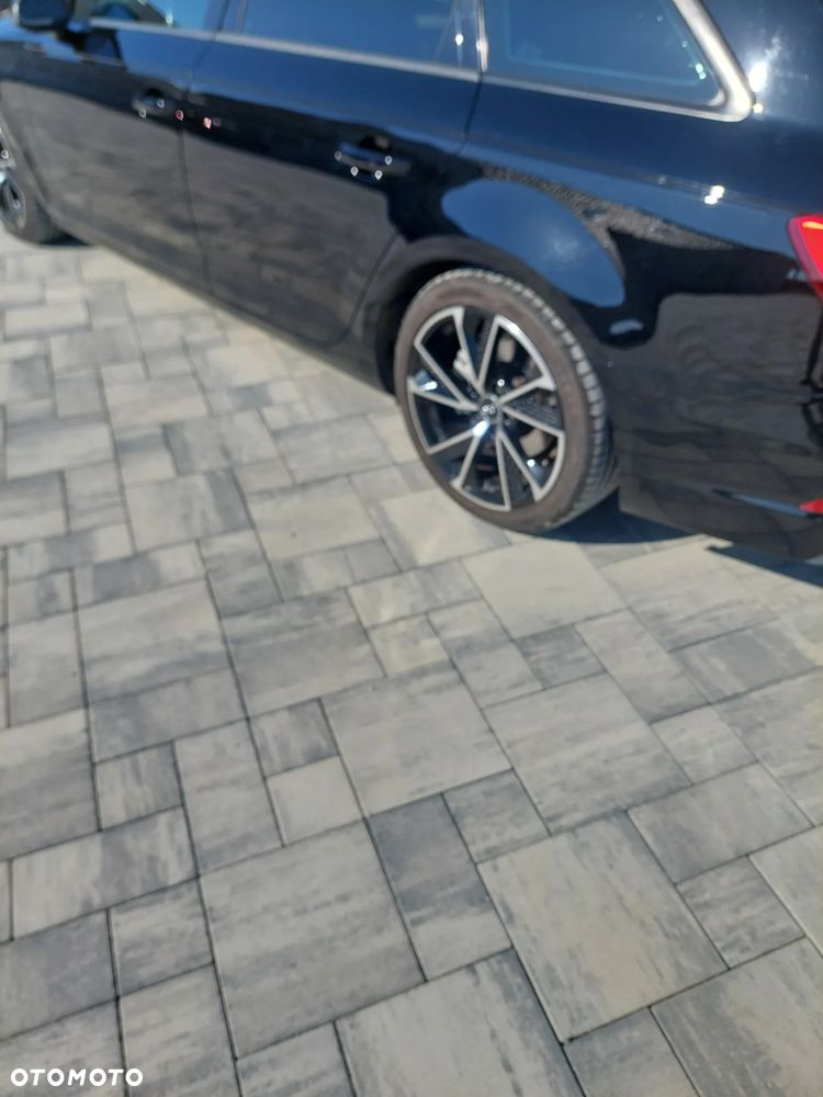 Audi A4 Avant 35 TDI S tronic - 10
