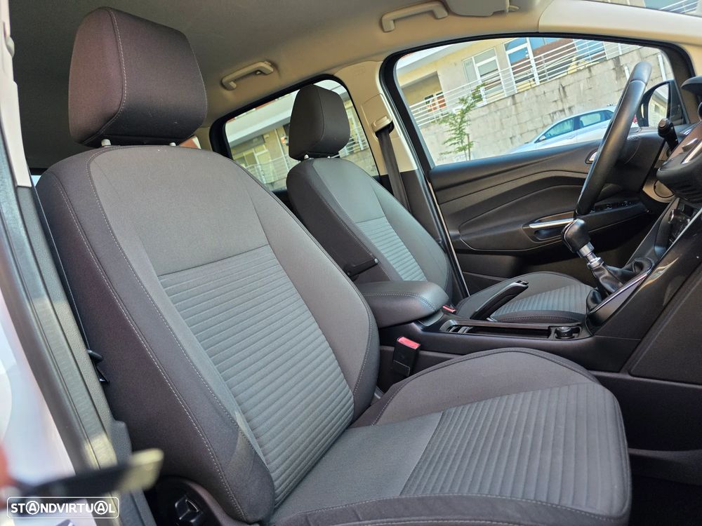 Ford C-Max 1.5 TDCi Titanium S/S - 19