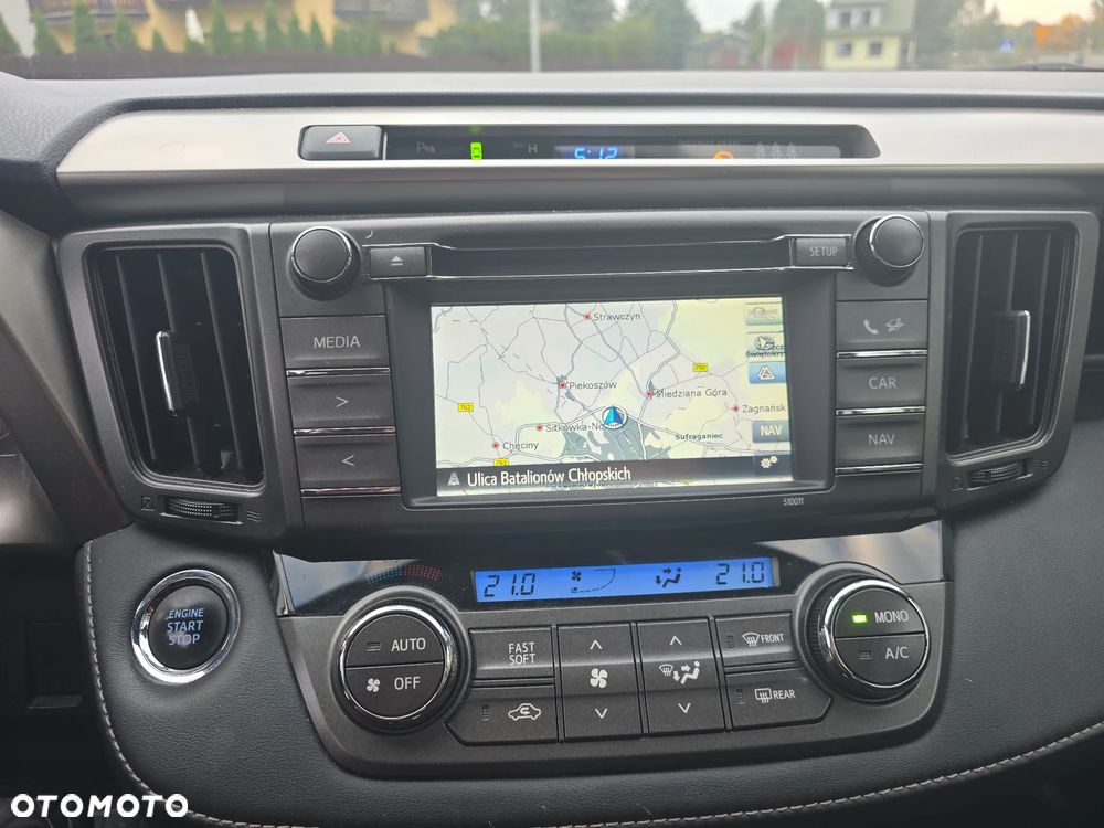 Toyota RAV4 2.0 D-4D 4x4 Executive - 16