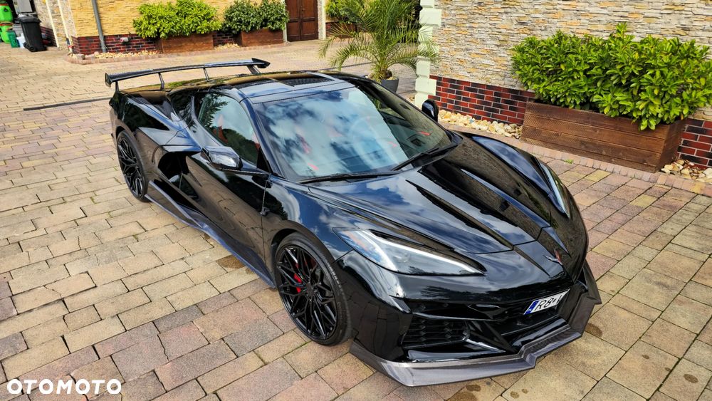Chevrolet Corvette - 3