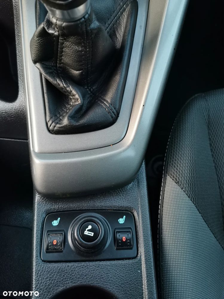 Ford Focus 1.6 Trend - 14