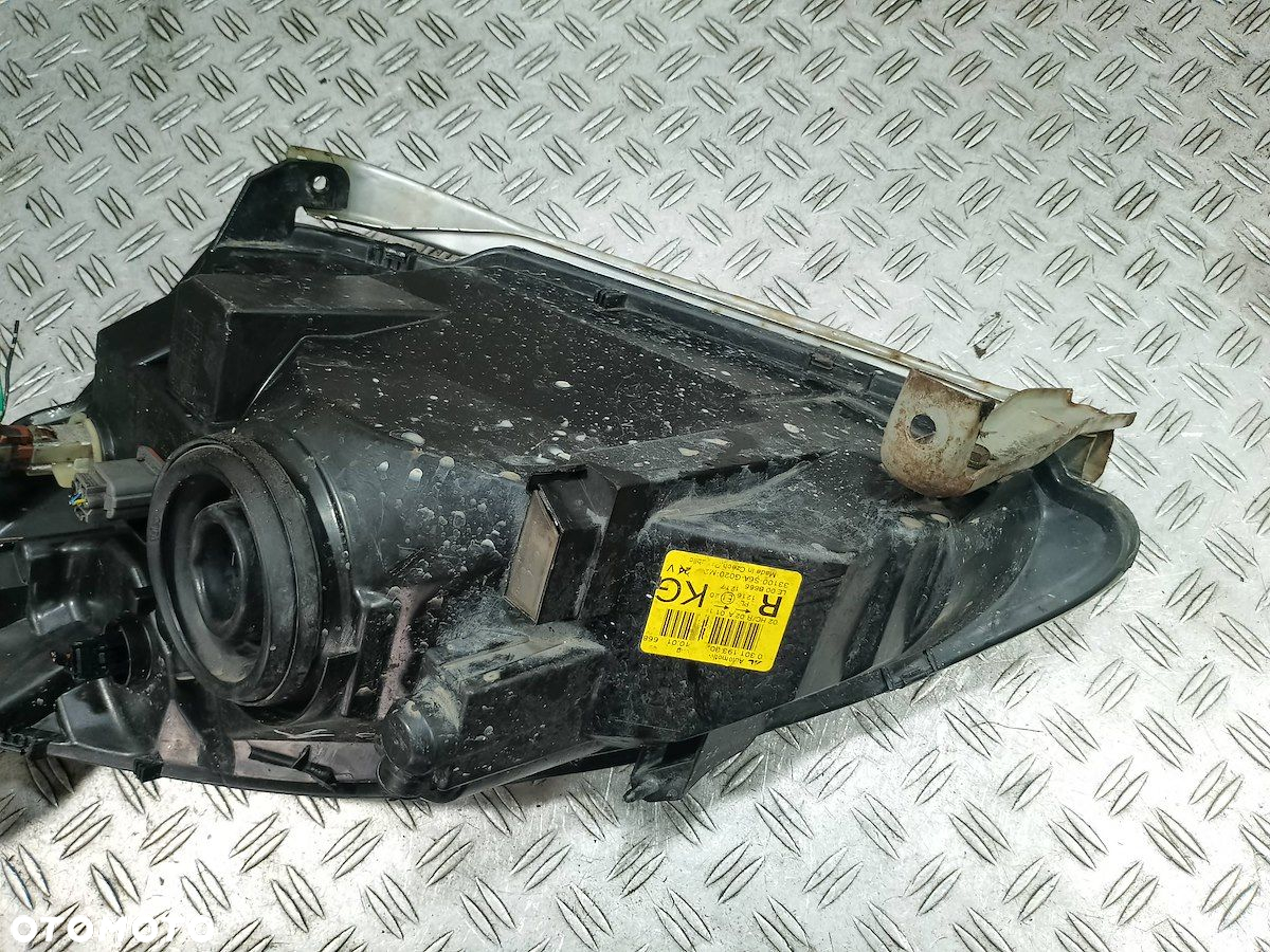 LAMPA PRAWA PRZÓD HONDA CIVIC VII 33100-S6A-G020 - 2