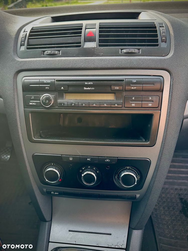 Skoda Octavia 1.6 Classic - 13