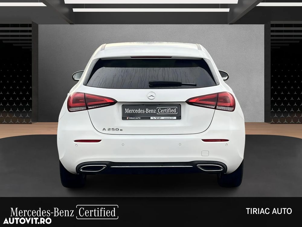 Mercedes-Benz A 250 e 8G-DCT - 4