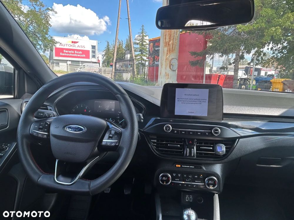Ford Focus 1.0 EcoBoost mHEV ST-Line - 13