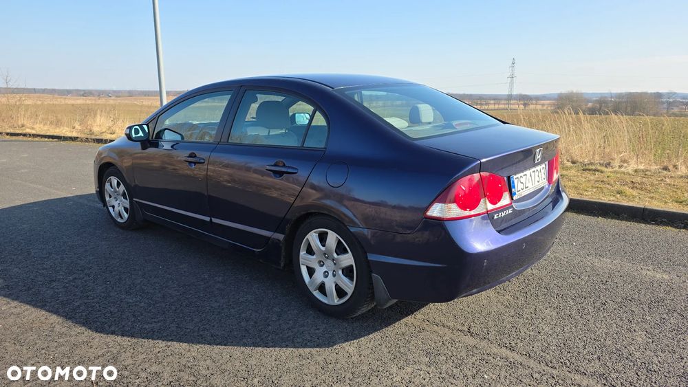 Honda Civic 1.8 Comfort - 5