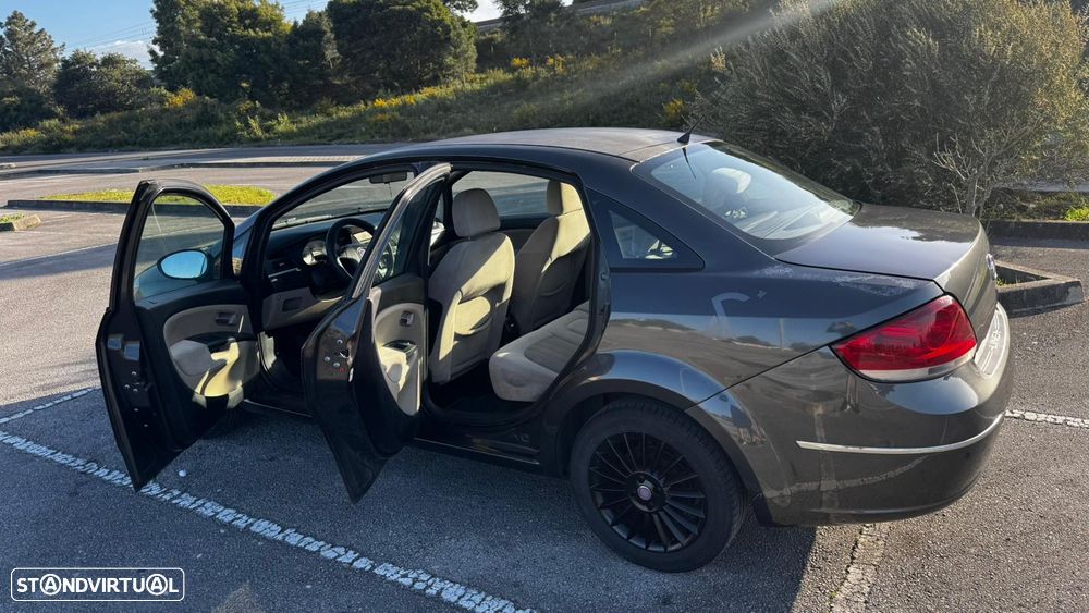 Fiat Linea 1.3 M-Jet Emotion - 6