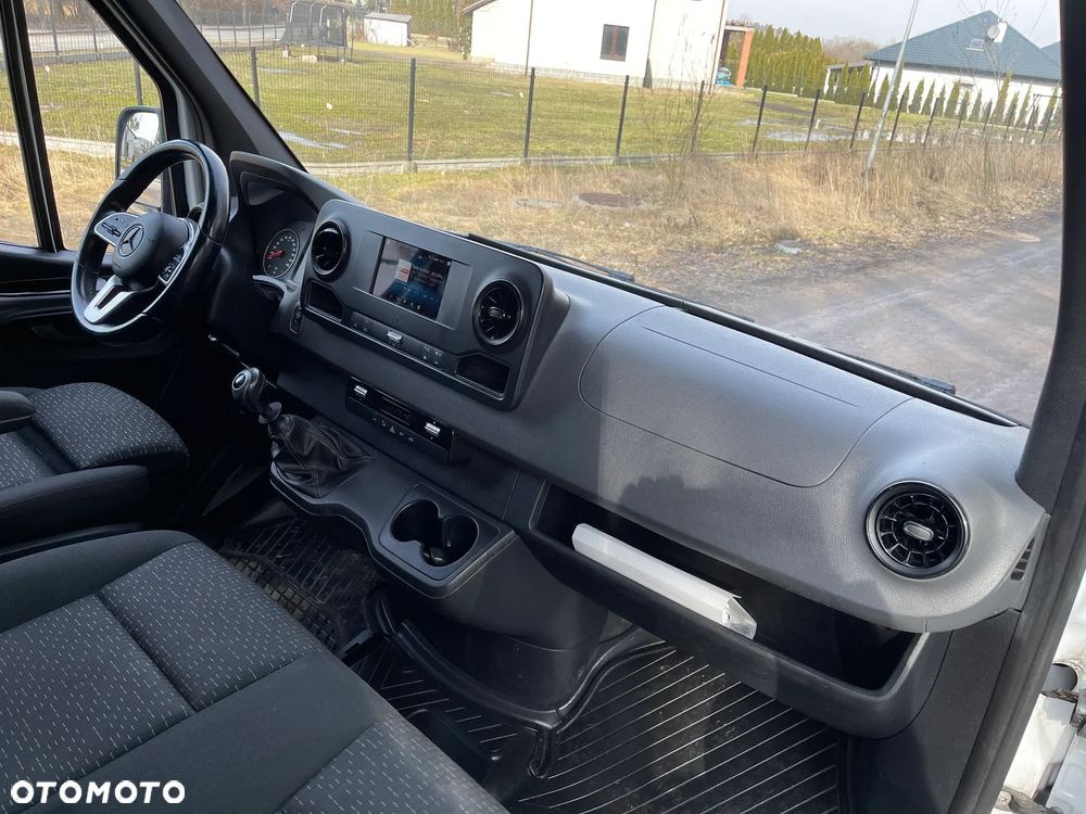 Mercedes-Benz Sprinter W907 319 CDI 2019 ROK 3.0 V6 190 KM MANUAL 6 BIEGÓW MAX MAXI DŁUGI L4H2 - 22