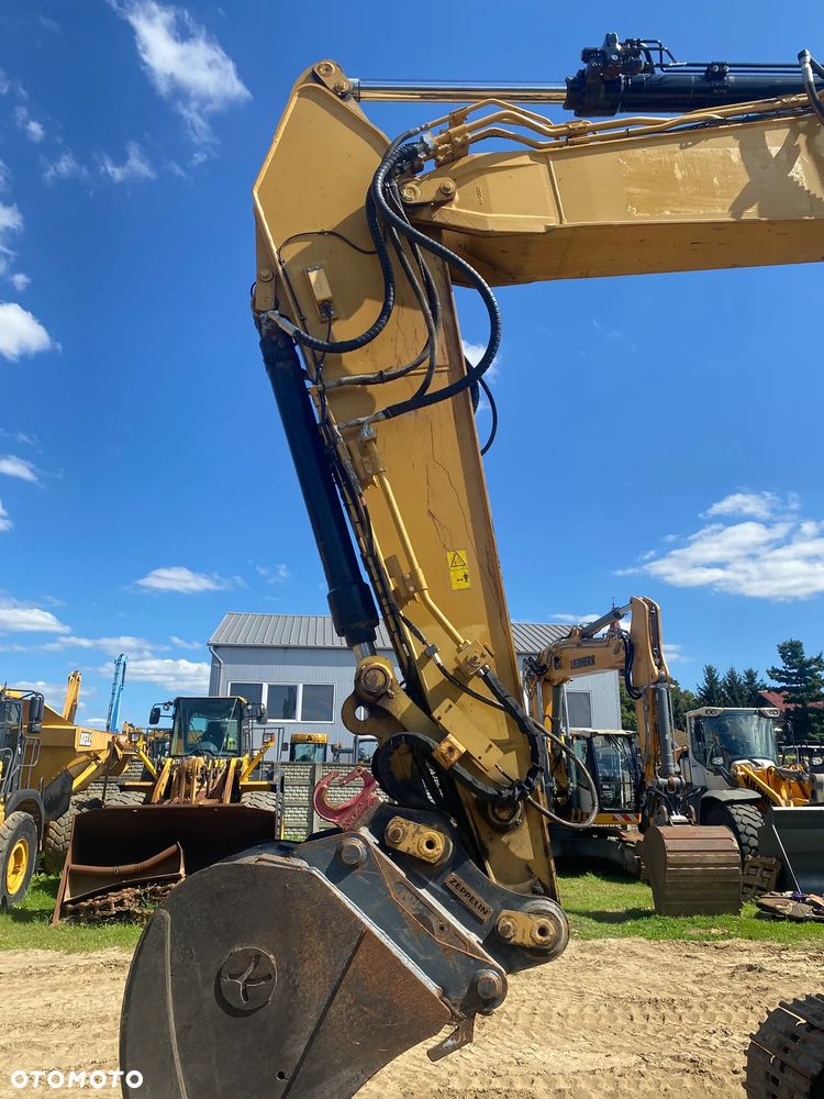 Caterpillar CAT 325F LCR, 2017 ROK, RAMIĘ 3X ŁAMANE, KRÓTKI TYŁ, Z NIEMIEC, SUPER STAN - 23