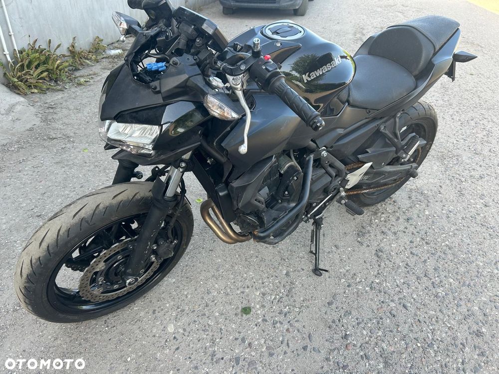 Kawasaki Z 650 - 6