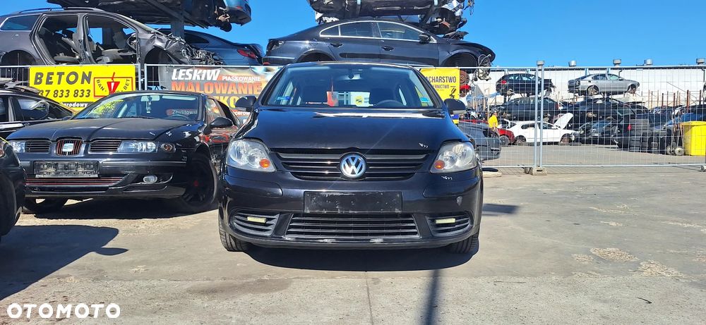 Volkswagen Golf V+ Zderzak Przód Przedni Kod Lakieru LC9Z