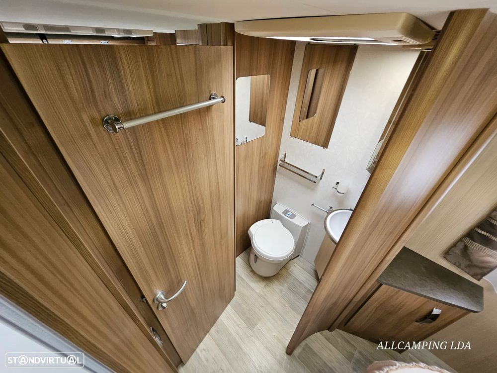 Pilote Aventura G740 CAMA CENTRAL/BASCULANTE - 45