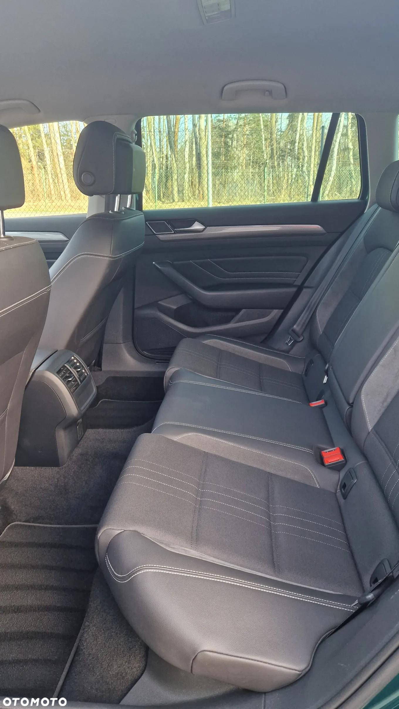 Volkswagen Passat Alltrack 2.0 TSI 4Mot DSG - 10