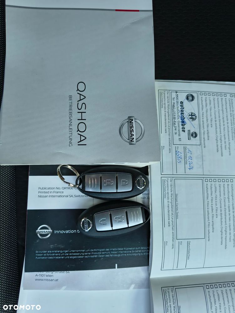 Nissan Qashqai 1.3 DIG-T DCT N-CONNECTA - 28