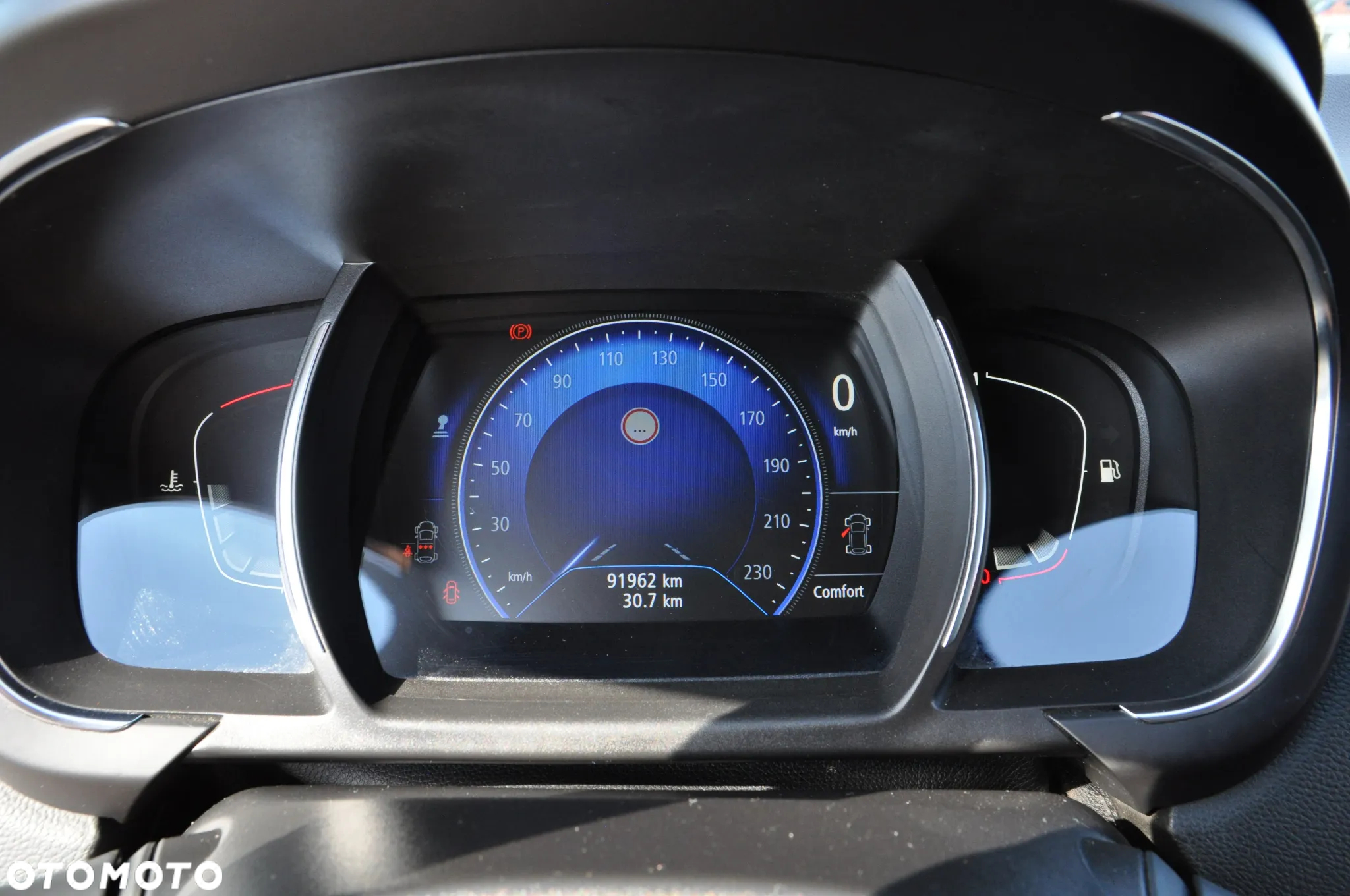 Renault Scenic 1.5 dCi Limited - 16