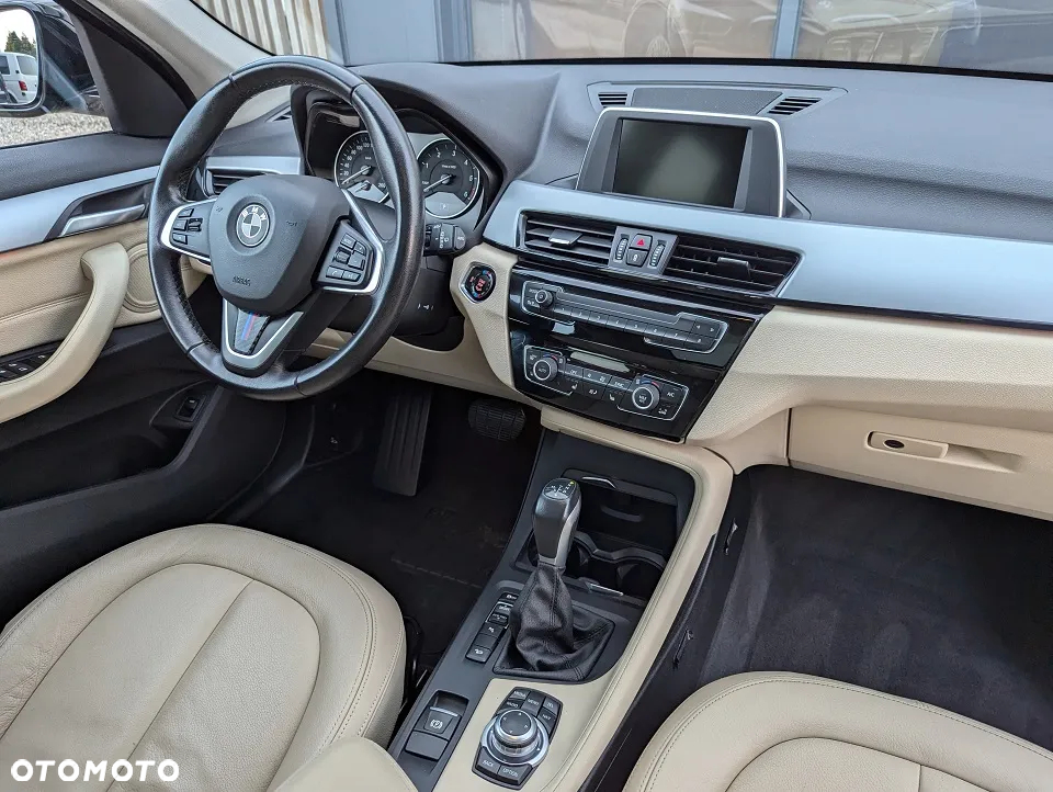 BMW X1 xDrive25d xLine - 14