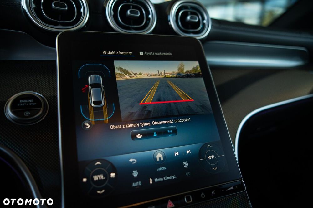 Mercedes-Benz GLC - 11