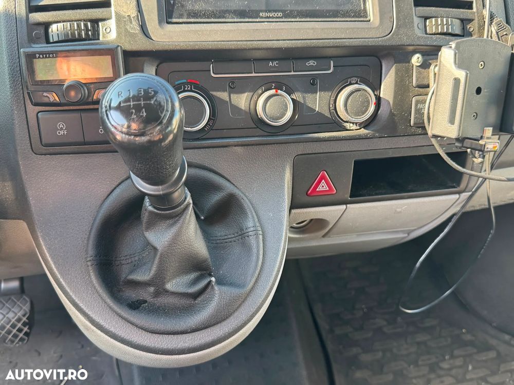 Volkswagen TRANSPORTER - 8