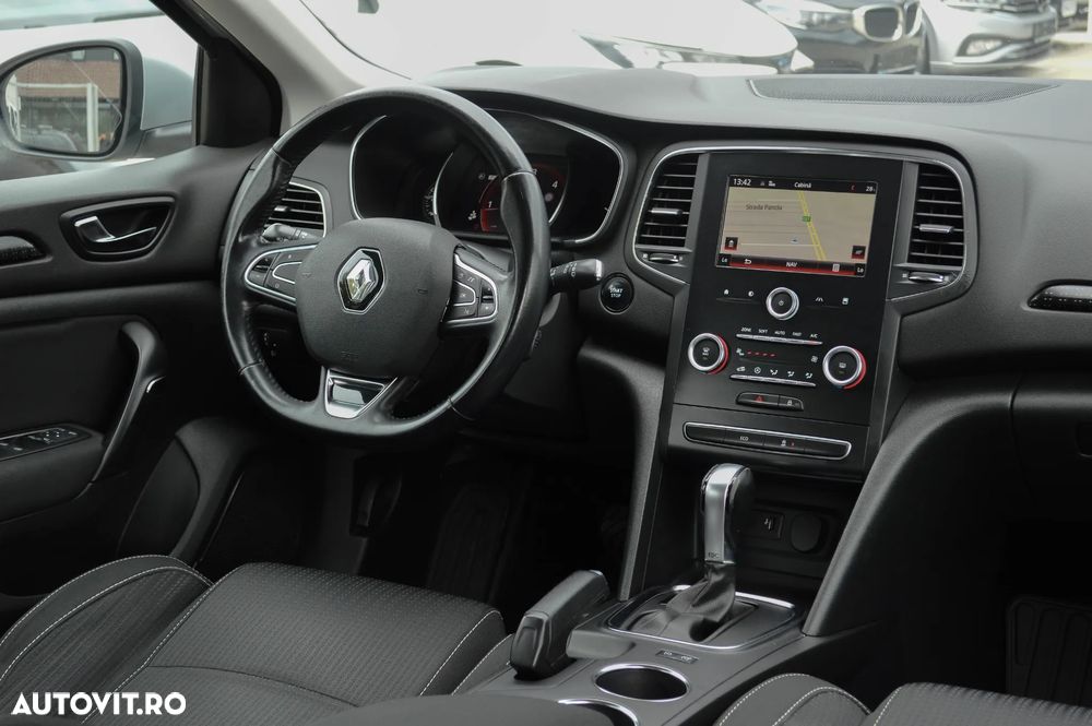 Renault Megane 1.5 dCi Dynamique Aut. - 5
