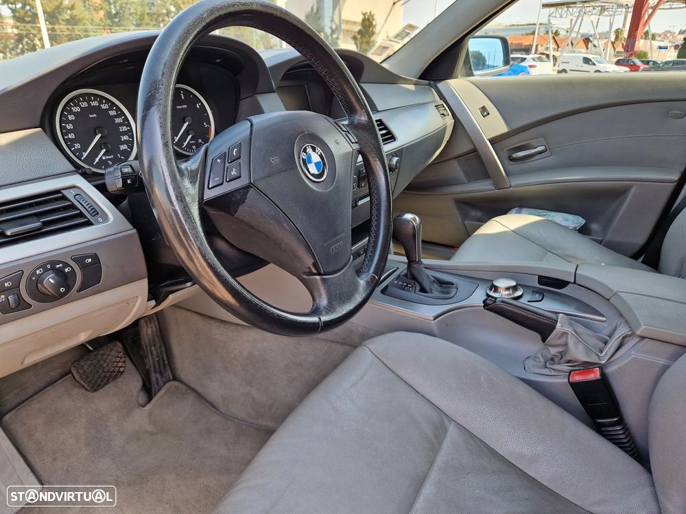 BMW 525 dA Touring - 9