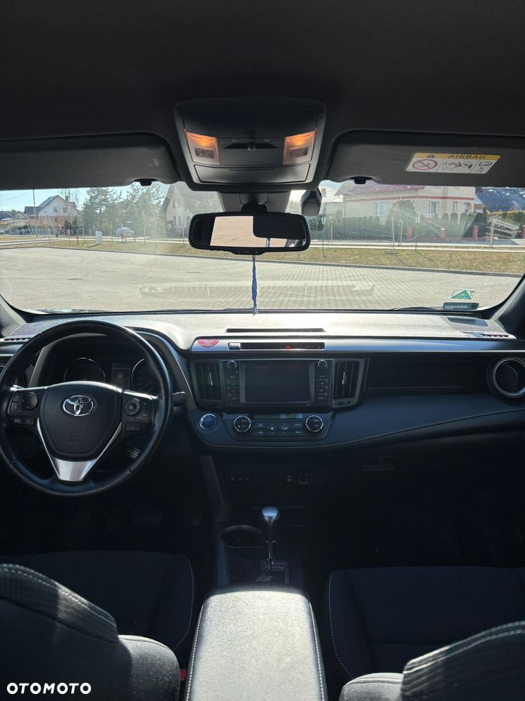 Toyota RAV4 - 14