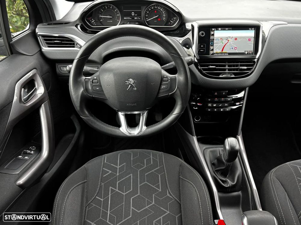 Peugeot 2008 1.2 PureTech Active - 9