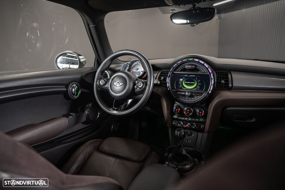 MINI 3 Portas Cooper D - 13