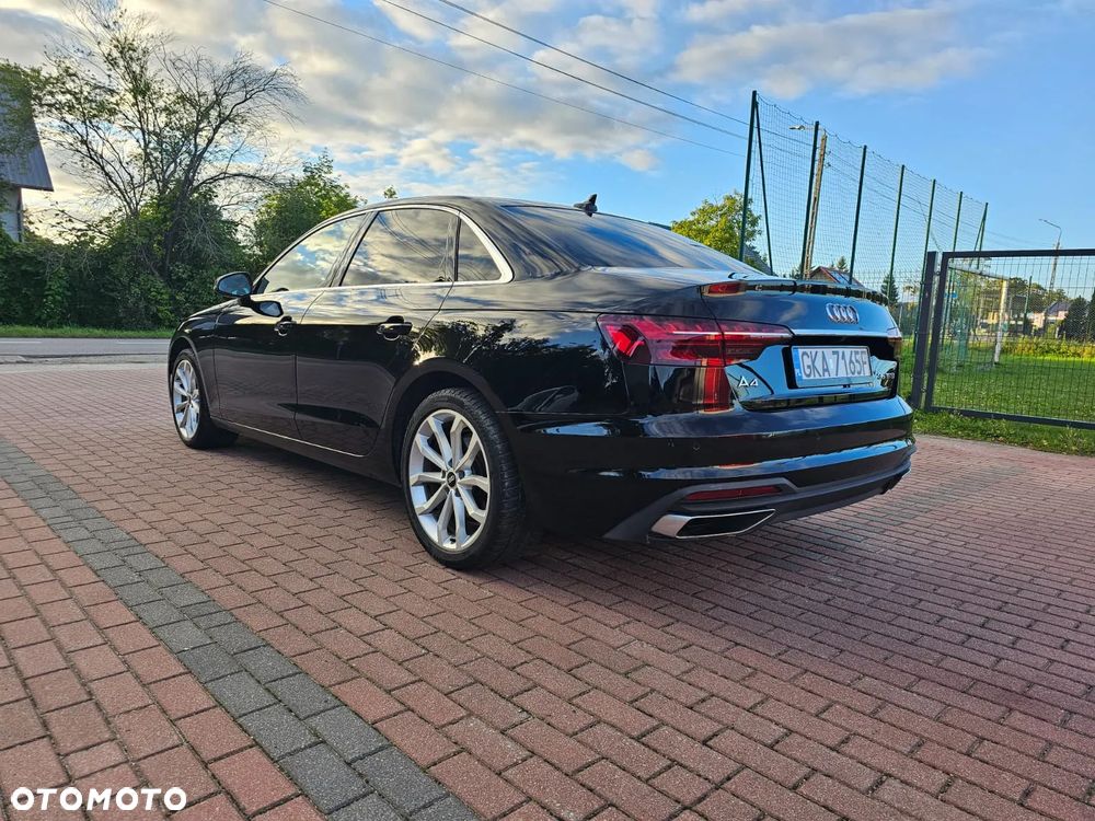 Audi A4 Limousine - 3