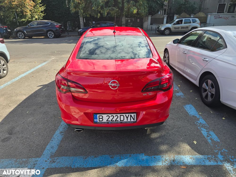 Opel Astra 1.4 Turbo ECOTEC Drive - 9