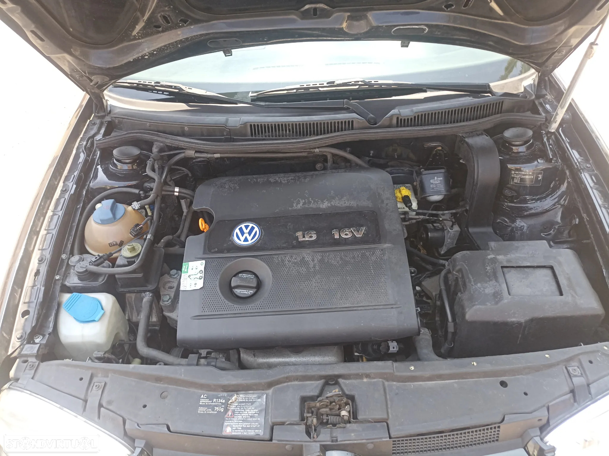 VW Golf 1.6i 25 Anos - 7