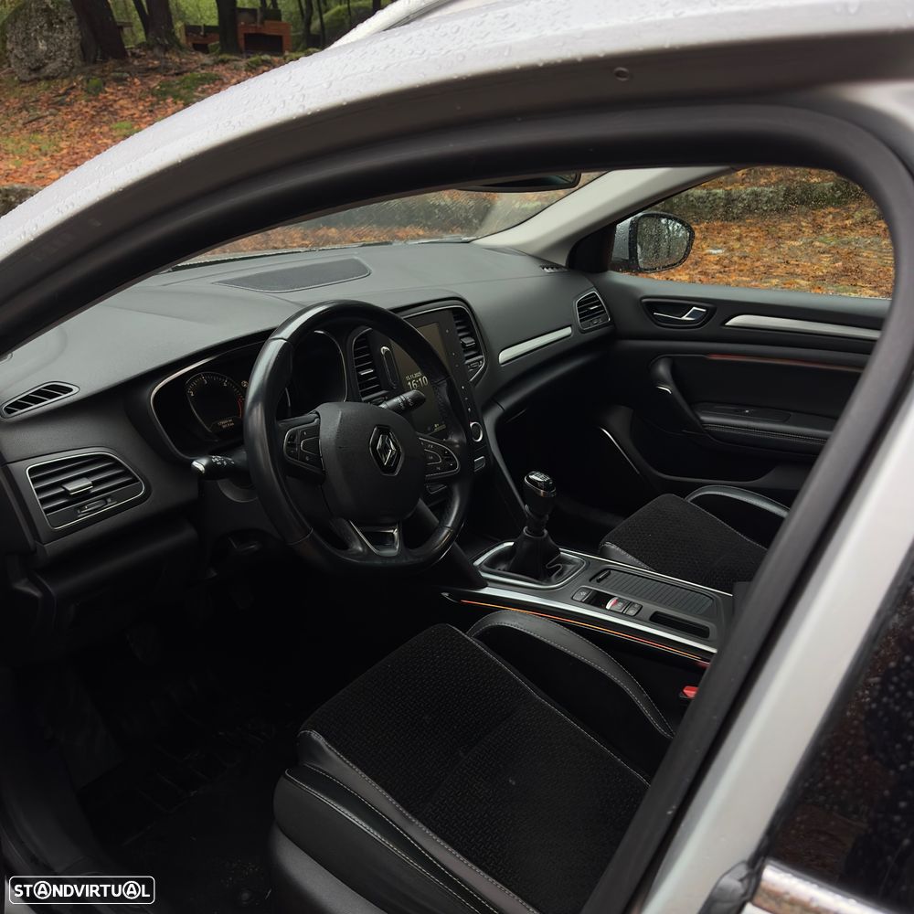 Renault Mégane ENERGY dCi 130 BOSE EDITION - 15