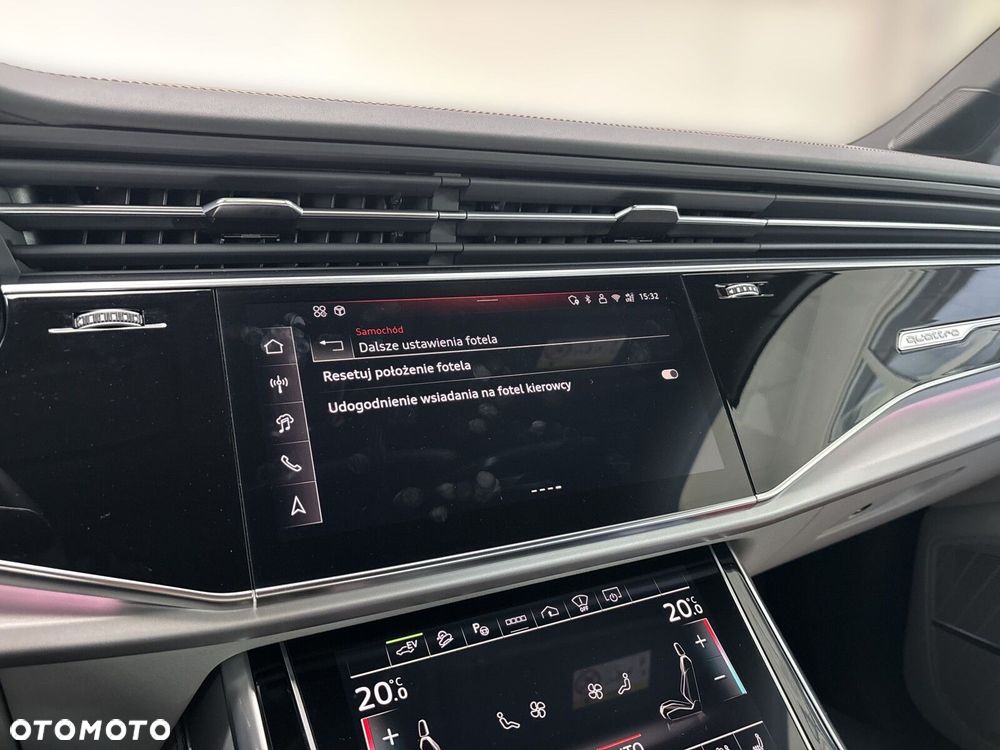 Audi Q7 TFSI e PHEV 290 kW Quattro Tiptr - 32