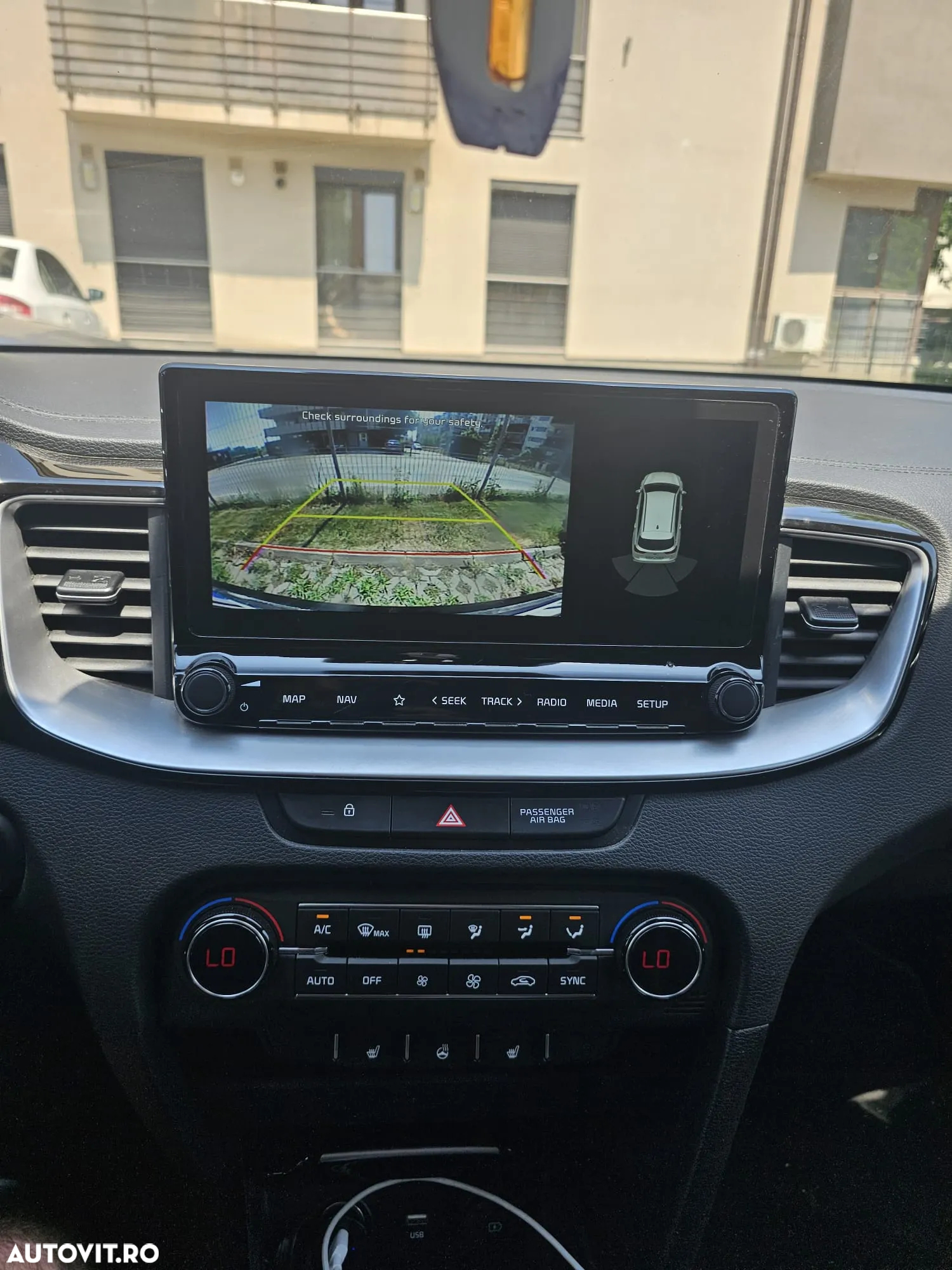 Kia Ceed SW 1.0 T-GDI 120 OPF Nightline Edition - 13