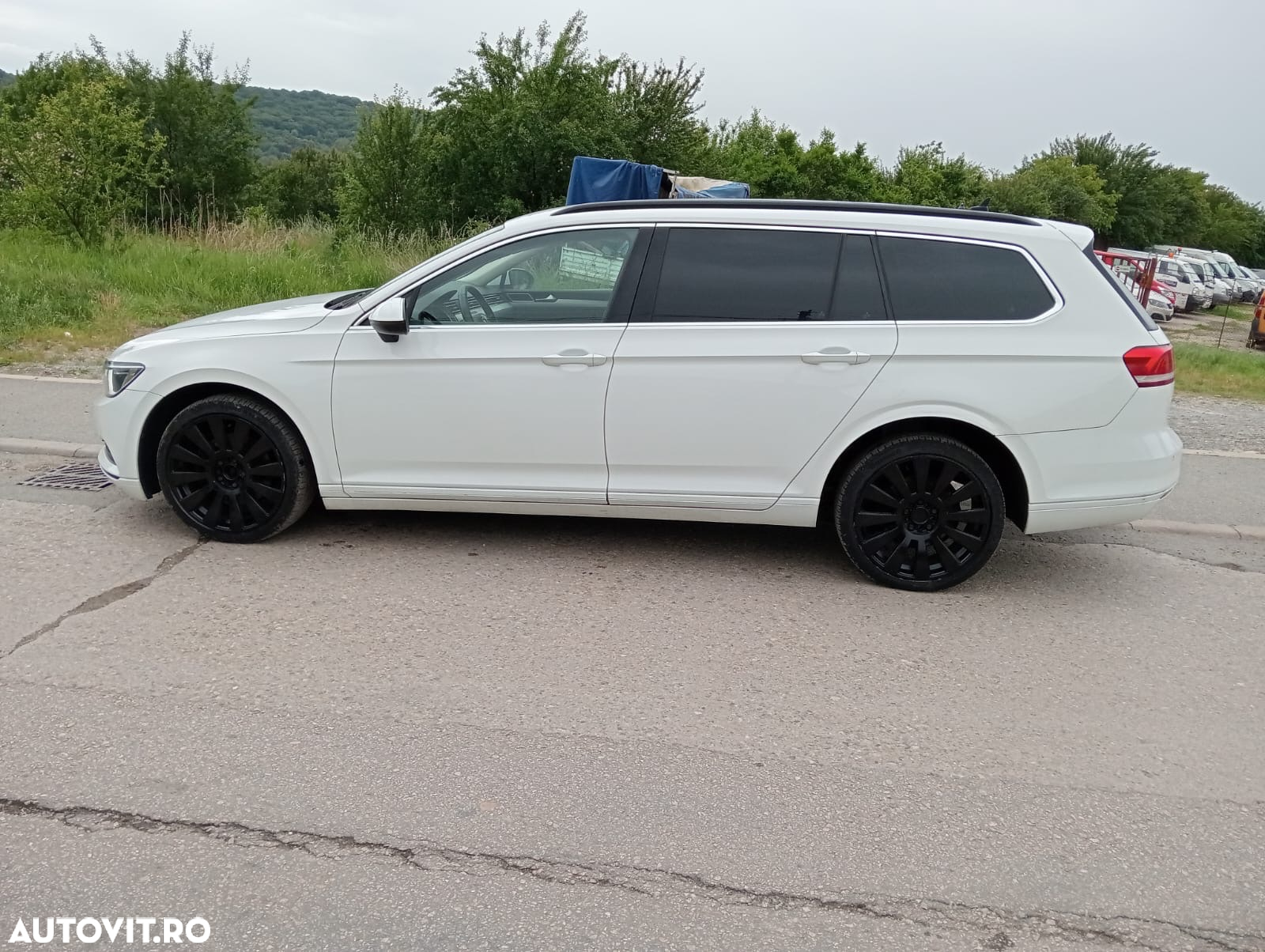 Volkswagen Passat Variant 2.0 TDI DSG (BlueMotion Technology) Comfortline - 15